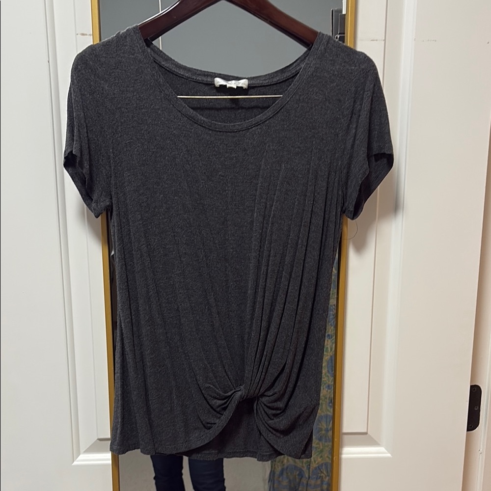 Women's grey Knot Front Top